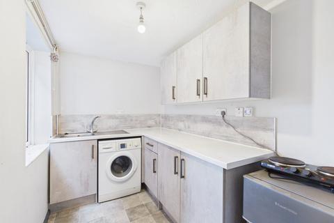undefined, Flat 7 Eastgate Place