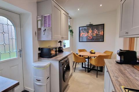 2 bedroom end of terrace house for sale, St. Aidans Place, Consett, County Durham, DH8