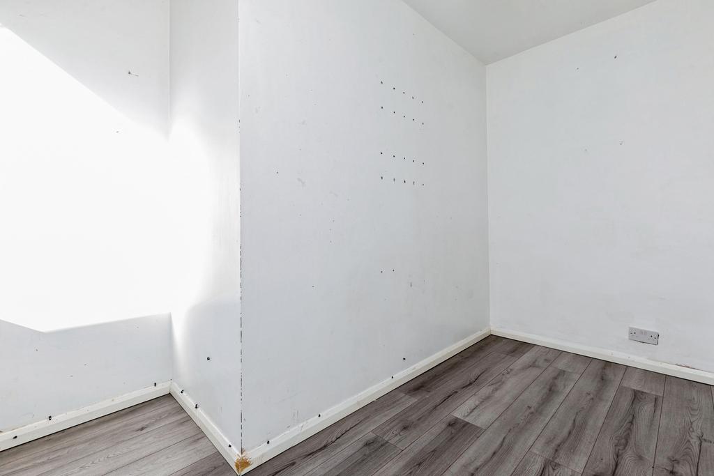 Pbox-IMG.jpg