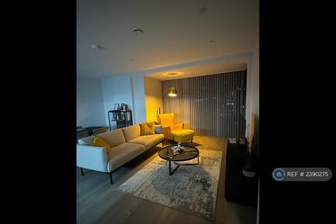 2 bedroom flat to rent, Millstream Tower, London, N17