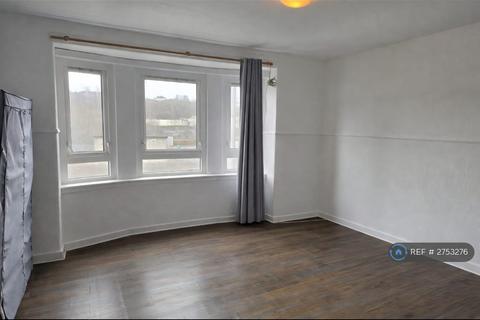 undefined, Ferguslie, Paisley, PA1