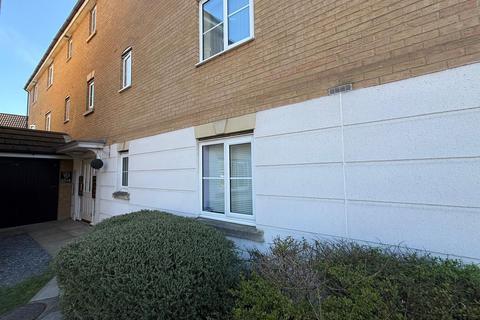 2 bedroom flat to rent, Sachfield Drive, Chafford Hundred