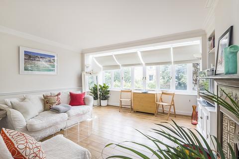 2 bedroom flat for sale, Wandsworth Bridge Road, London, SW6