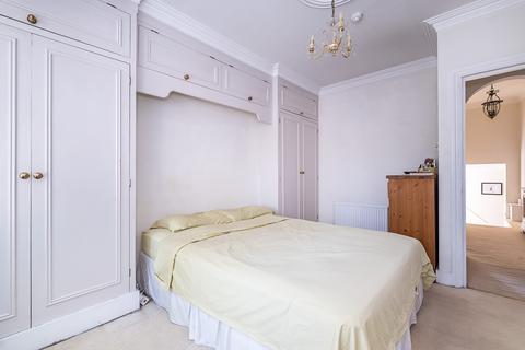 2 bedroom flat for sale, Wandsworth Bridge Road, London, SW6