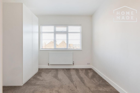 undefined, Creighton, N2