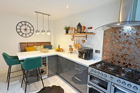 3 bedroom detached house for sale, Burghley Road, Skegness, Lincolnshire, PE25 3NJ