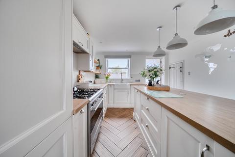 4 bedroom semi-detached house for sale, Mill Lane, Sayers Common, Hassocks,