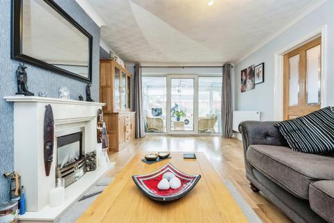 undefined, Homestead Way, Potterspury, Towcester