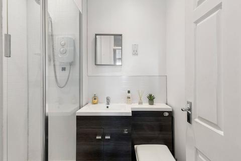 2 bedroom apartment for sale, Hewlett Road, Cheltenham, GL52