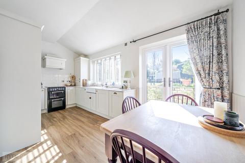 undefined, Stile Common Road, Newsome, Huddersfield, West Yorkshire, HD4