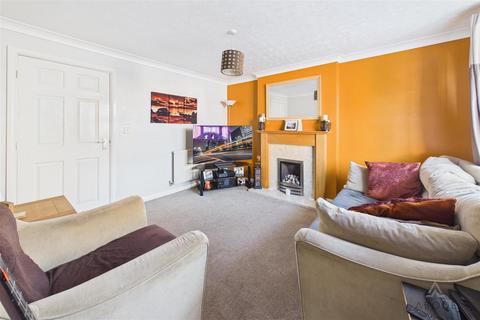 3 bedroom semi-detached house for sale, Bosworth Close, Ashby De La Zouch LE65