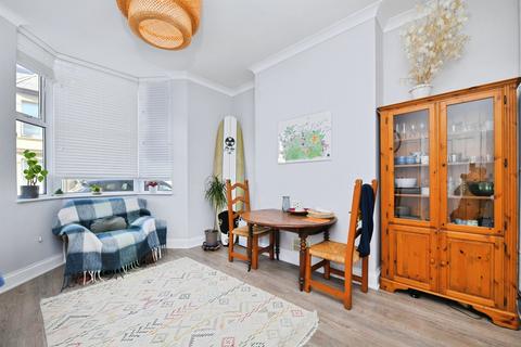 3 bedroom end of terrace house for sale, Embankment Road, Plymouth
