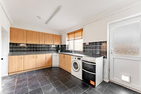 3 bedroom semi-detached house for sale, Ormesby Road, Badersfield