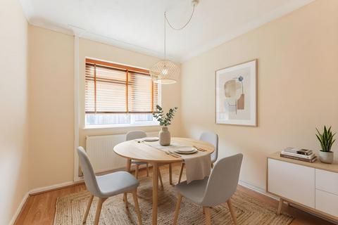 3 bedroom semi-detached house for sale, Ormesby Road, Badersfield