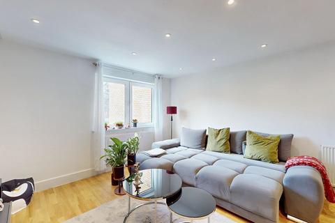 1 bedroom apartment for sale, Dryburgh Road, SW15