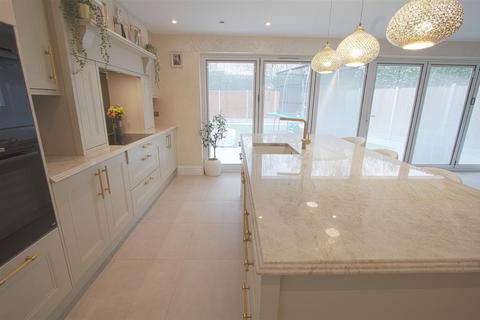 undefined, Burnt Mills Road, Basildon SS13