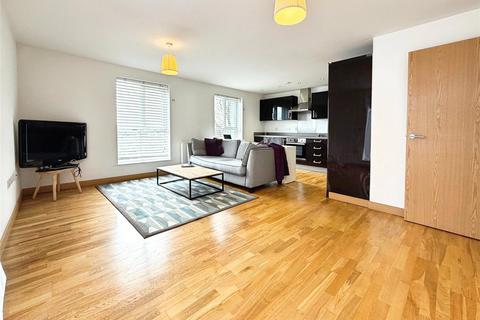 2 bedroom apartment for sale, Wintergreen Boulevard, West Drayton