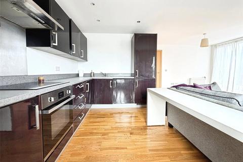 2 bedroom apartment for sale, Wintergreen Boulevard, West Drayton
