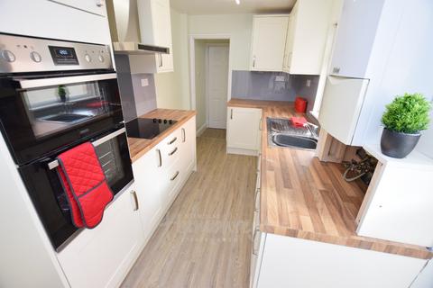undefined, Queens Road, Northampton NN1