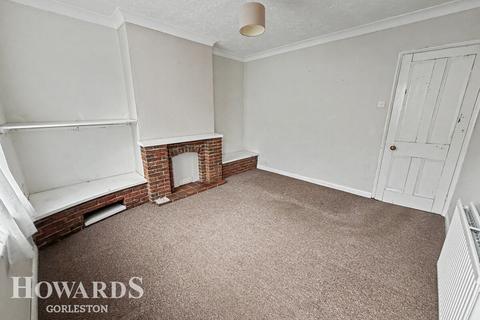 2 bedroom terraced house for sale, Lower Cliff Road, Gorleston