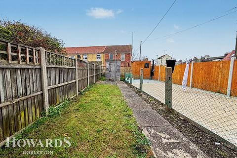 2 bedroom terraced house for sale, Lower Cliff Road, Gorleston