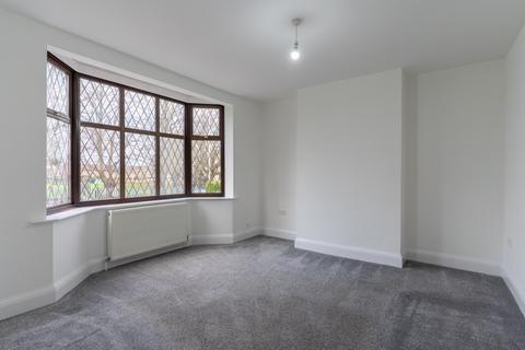3 bedroom terraced house for sale, Central Avenue, Gravesend, Kent, DA12