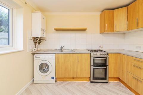 2 bedroom flat for sale, Mayer Gardens, Shenley Lodge, Milton Keynes, Buckinghamshire, MK5
