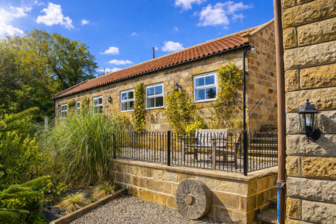 undefined, Whitby YO22