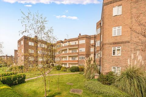 Chiswick Village, London W4