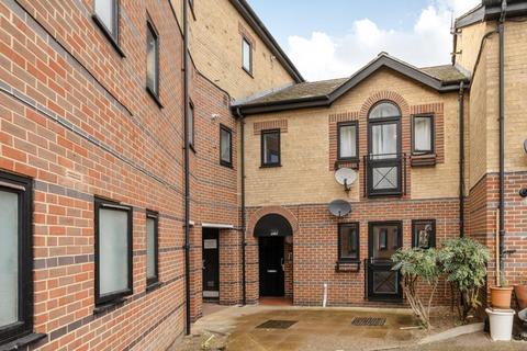 1 bedroom flat for sale, Blake Close,  London,  W10,  W10