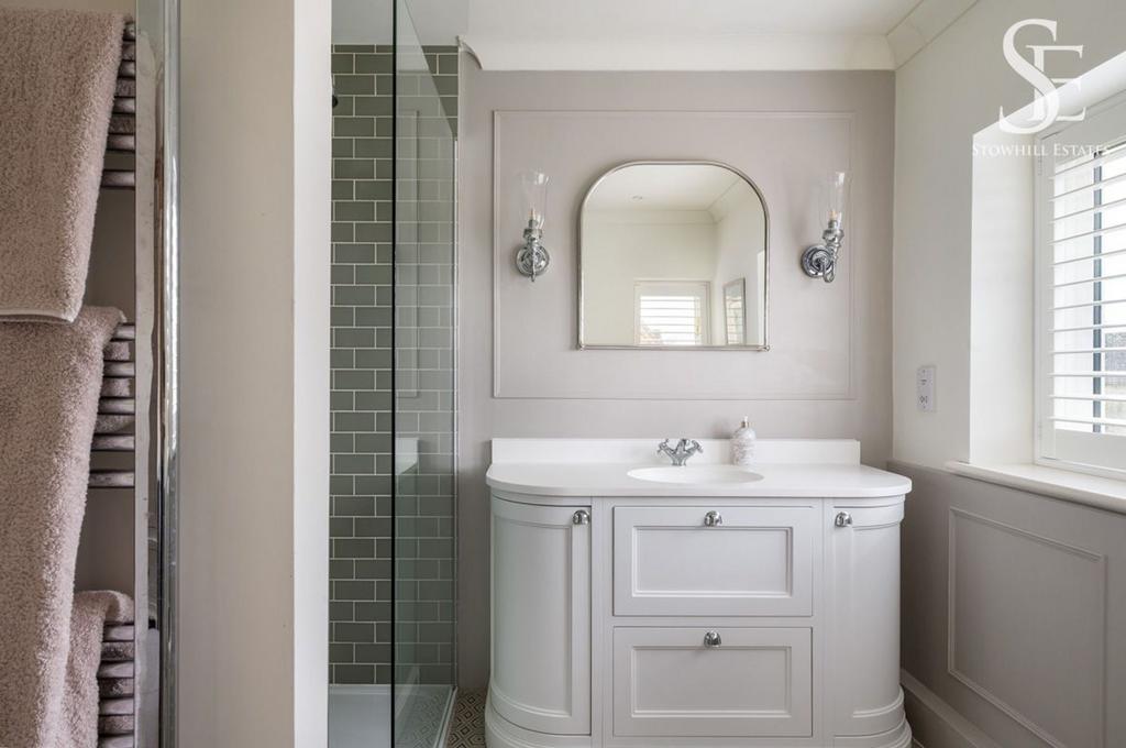 Ensuite