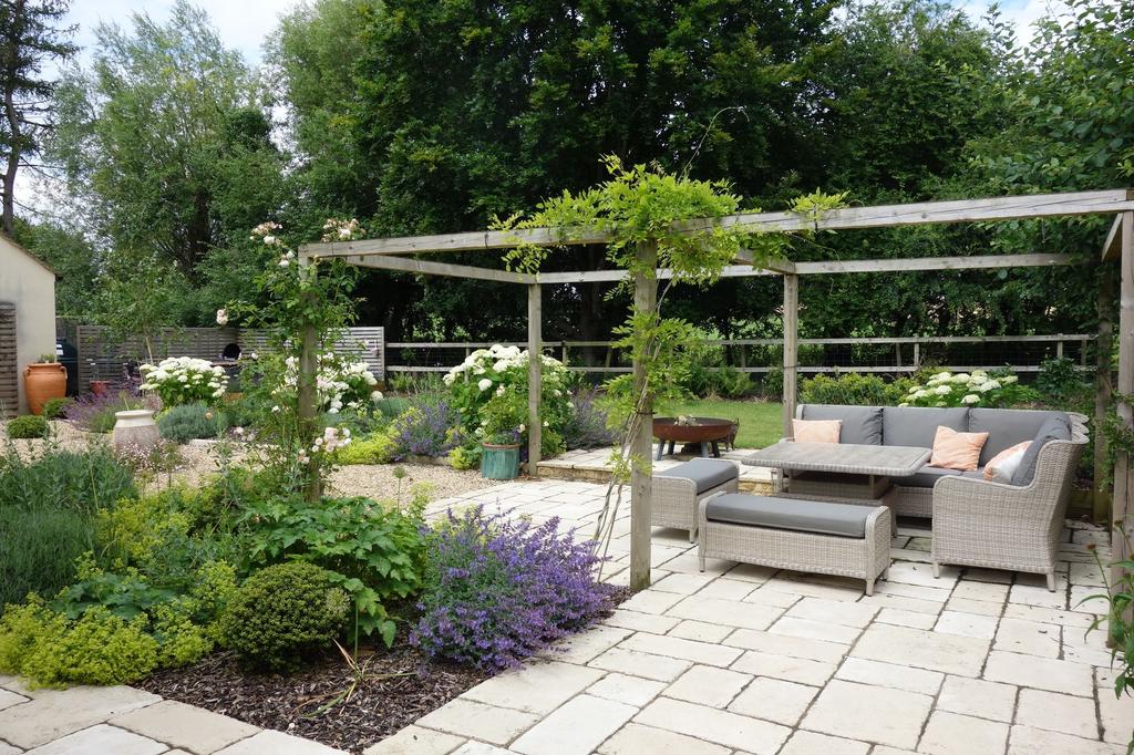 Summer Garden