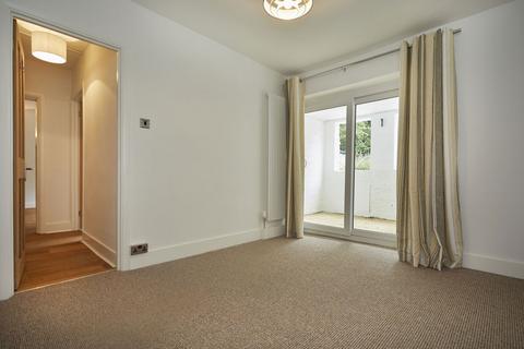 undefined, Birdhurst Rise, South Croydon