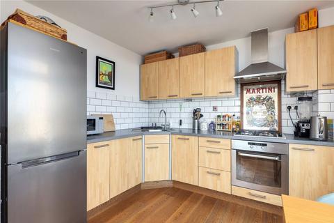 1 bedroom flat for sale, Martello Street, London E8