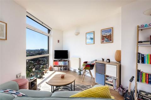 1 bedroom flat for sale, Martello Street, London E8