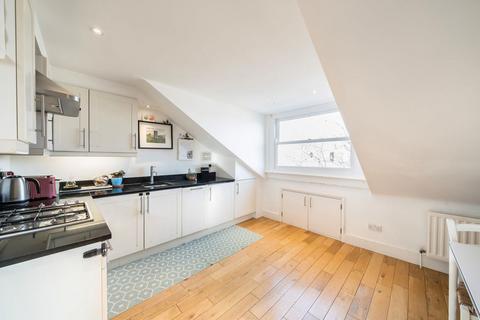 2 bedroom flat for sale, Highbury New Park, London N5