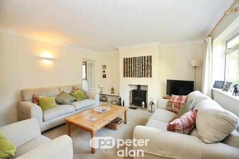 undefined, Glade Close, Coed Eva, Cwmbran
