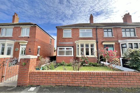 3 bedroom end of terrace house for sale, Waring Drive, Thornton FY5