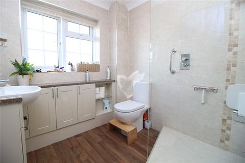 3 bedroom house for sale, Dolphin Place, Barton On Sea, Hampshire, BH25
