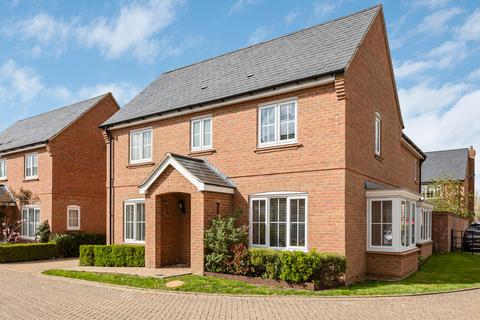 4 bedroom detached house for sale, Ambrosden Court Close, Bicester, OX25