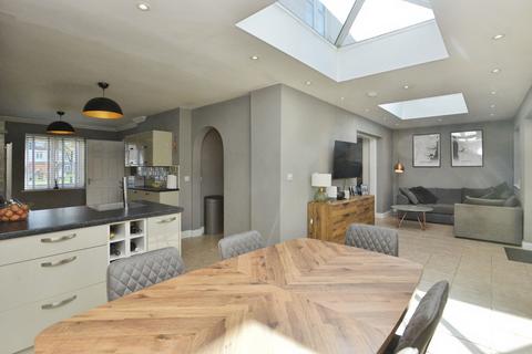 4 bedroom end of terrace house for sale, Garwood Crescent, Grange Farm, Milton Keynes, Buckinghamshire, MK8