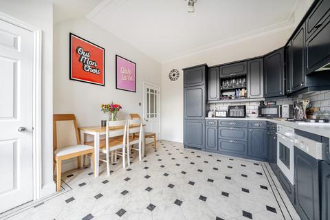 undefined, High Street, Great Missenden, HP16