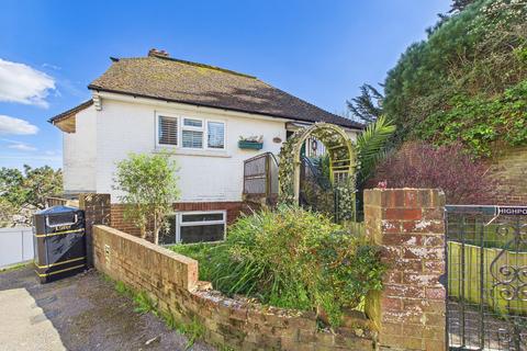 2 bedroom apartment for sale, The Parade, Kent CT20