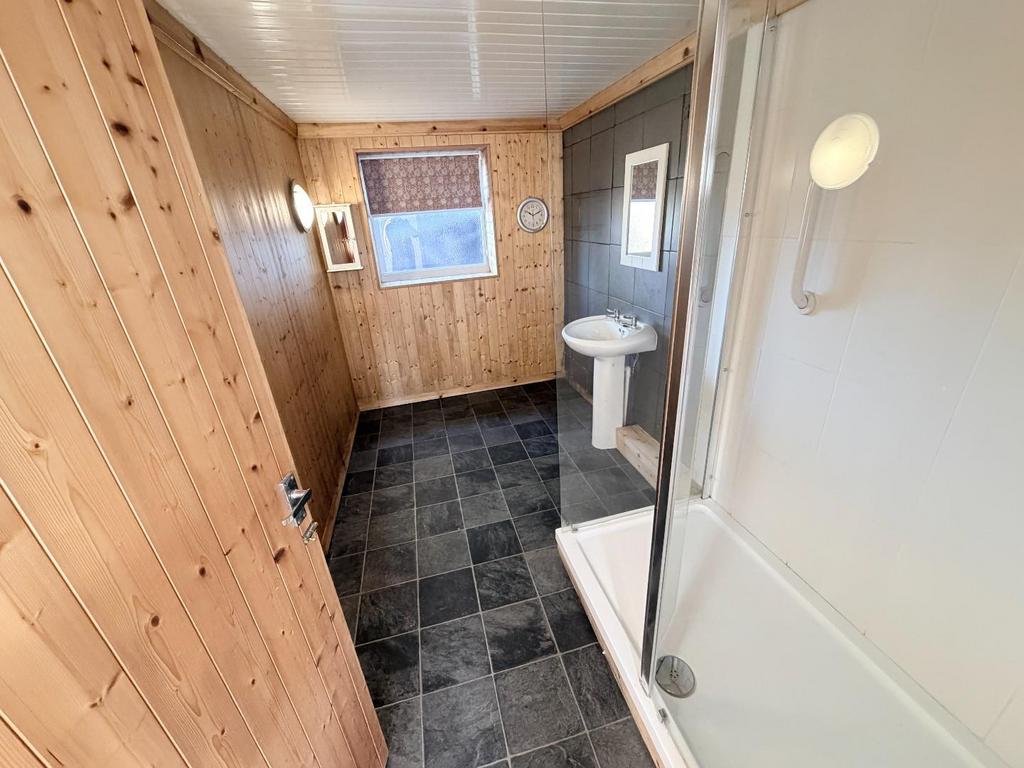 Ground floor shower room