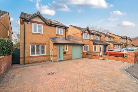 3 bedroom detached house for sale, Fennel Way, Yeovil, Somerset, BA22