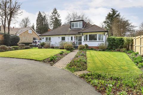 4 bedroom bungalow for sale, Ashurst Drive, Tadworth, Surrey, KT20
