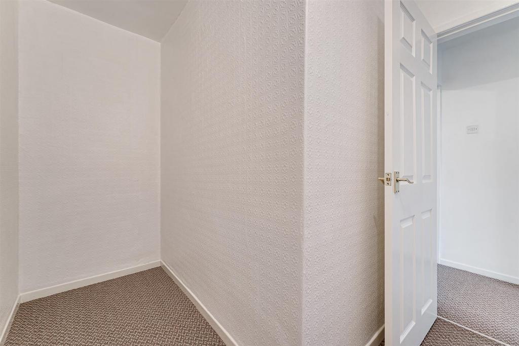 20 PARADISE LANE2.jpg