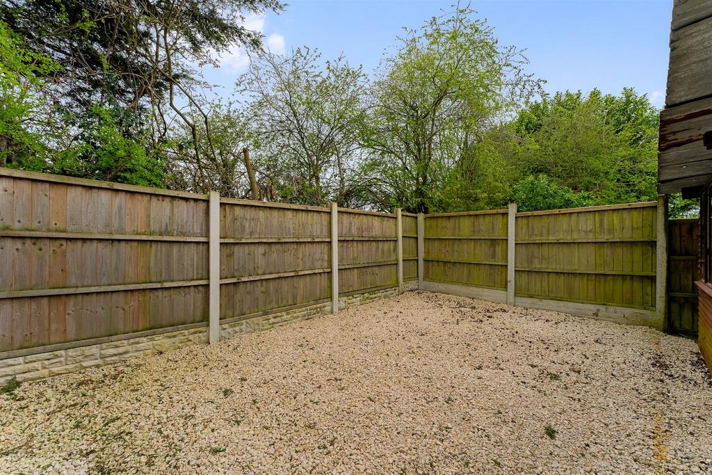 20 PARADISE LANE24.jpg