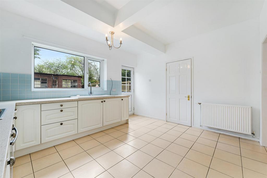 20 PARADISE LANE20.jpg