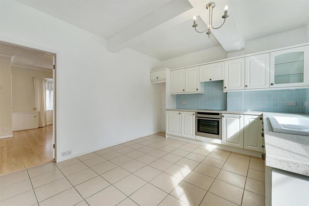 20 PARADISE LANE18.jpg
